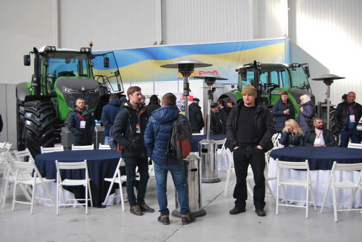 «Цепелін Україна» презентував трактори Valtra та Fendt у Кропивницькому