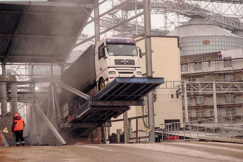 Зимові новини з будівництва зернового терміналу MV Cargo
