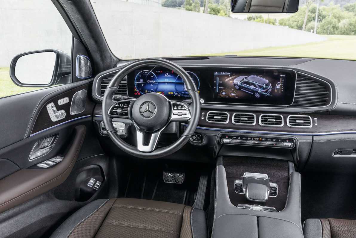 Велична елегантність. MERCEDES-BENZ GLE