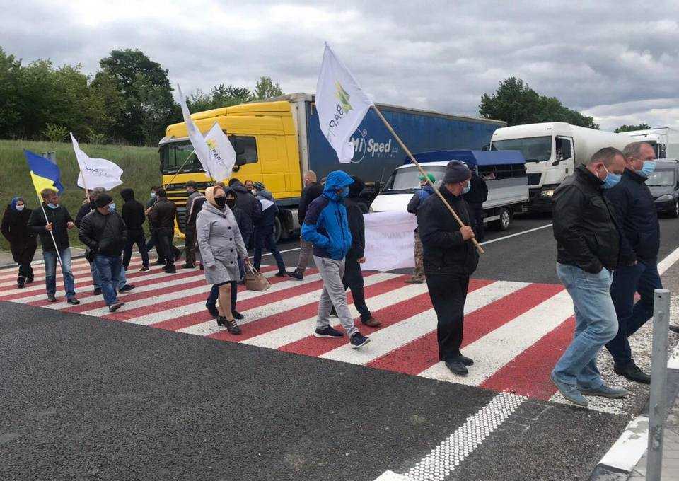 Фермери вийшли на протест проти квотування імпорту добрив