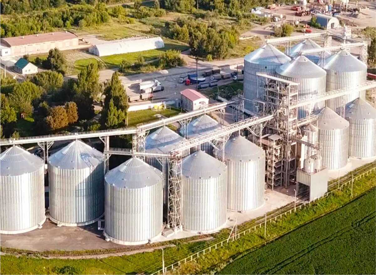 Євгеній Радовенюк: ми не згортаємо інвестиції в агросектор