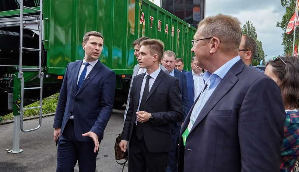 Дмитро Кобзаренко: щомісяця ми перевиконуємо план продажів на 30–40%