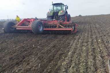 Агрохолдинг Harvest Holding почав посівну