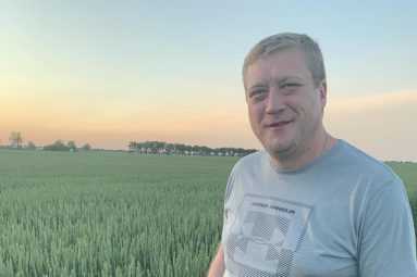 На Черкащині завдяки урядовій грантовій програмі закладуть сад із лохини