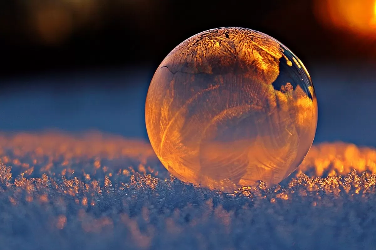 5bb1dcf561629 soap bubble 1985092 960 720 1200