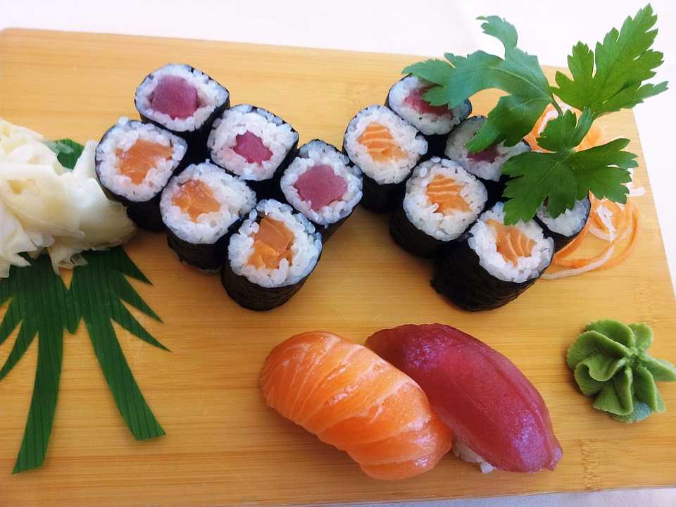 sushi 99844 960 720