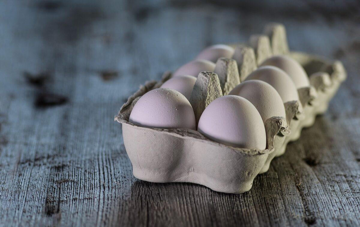 eggs 3183410 1280