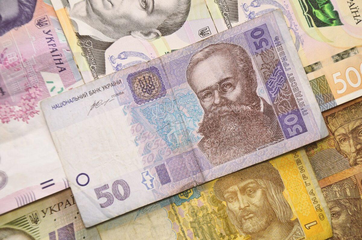 money 6097706 1280