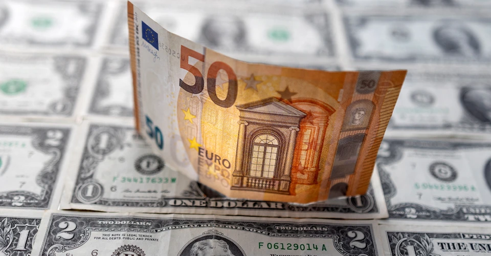 251164 dollar euro2 reuters new 960x380 0