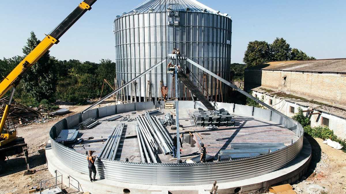 Україна запускає будівництво 400 зерносховищ
