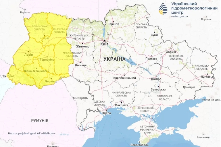 Погода 25 липня: де очікувати дощі та грози, а де – спекотний день. Детальний прогноз по всій Україні