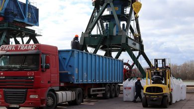 В Україні частково зняли заборону на ввезення міндобрив
