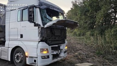 Ракетний удар по полю на Сумщині: 12 поранених, знищена техніка під час збору врожаю