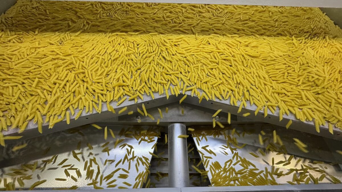 Хмельницька макаронна фабрика: автоматизація, кошерний сертифікат, експорт і не тільки. Відверта розмова про переробку в Україні