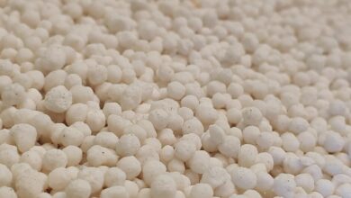 fertilizer, white, balls, pearls, agriculture, garden, agricultural engineering, nitrogen, nature, grow, nourishment, food supply, haber bosch process